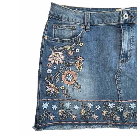 Altar'd State Santa Clara Embroidered Denim Skirt - Picture 3 of 8